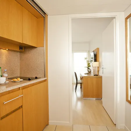 Residhome La Defense Aparthotel 4*