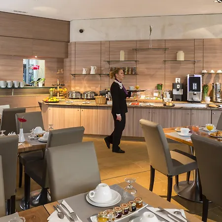 Aparthotel Residhome La Defense Courbevoie