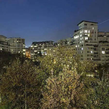 Aparthotel Residhome La Defense 4*
