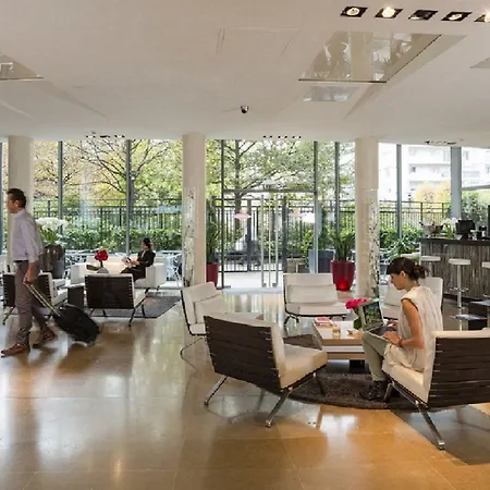 Residhome La Defense Aparthotel Courbevoie