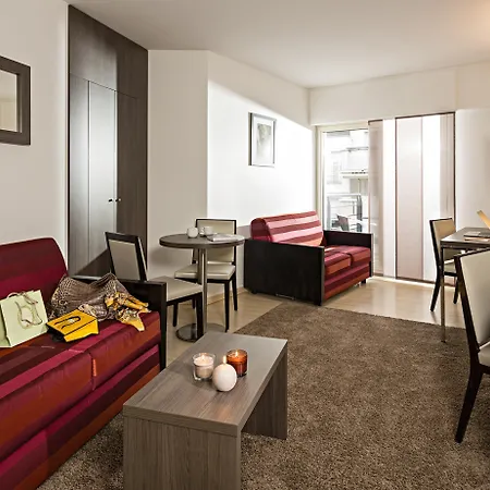 Residhome La Defense Aparthotel 4*