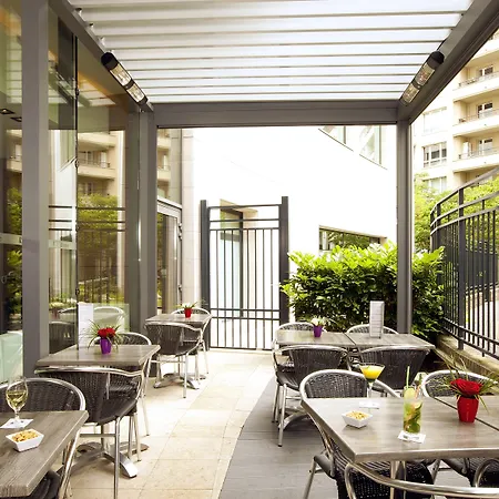 Residhome La Defense Aparthotel