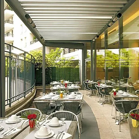 Residhome La Defense 4* クルブヴォア