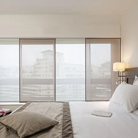 Aparthotel Residhome La Defense Courbevoie