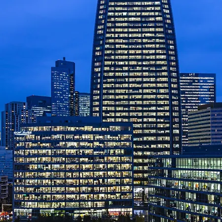 Aparthotel Residhome La Defense 4*