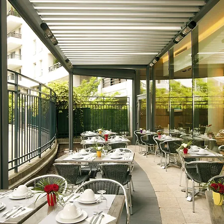 Aparthotel Residhome La Defense Courbevoie