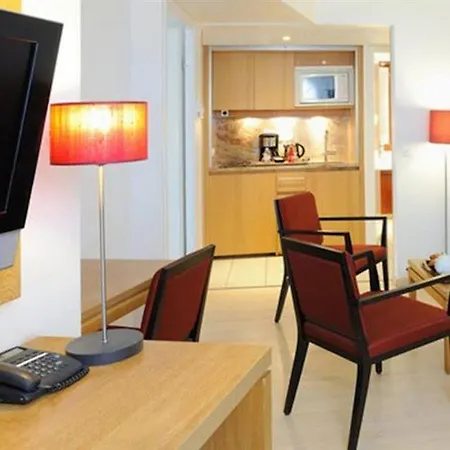 Residhome La Defense Ξενοδοχείο με διαμερίσματα Κουρμπεβουά