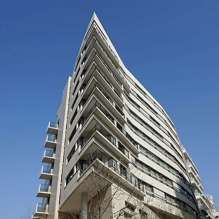 Residhome La Defense 4*